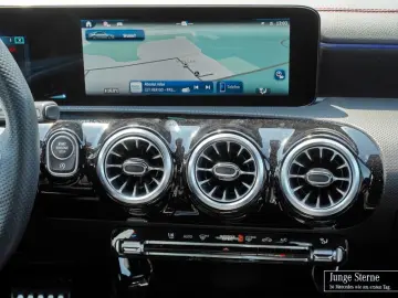 CLA 180 AMG ADVP AMBIENTE KAM 18'' LENKRADHZG KE