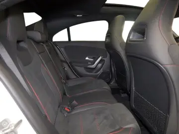 CLA 180 Coupé   AMG MEMO AHK KAMERA PANO SPUR