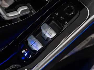 S 580e 4Matic AMG-LINE BURMES NIGHT 20 LM 1-HAND