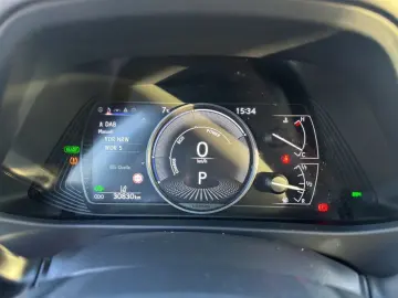 UX 250 h STYLE Edition 15J-GARANTIE