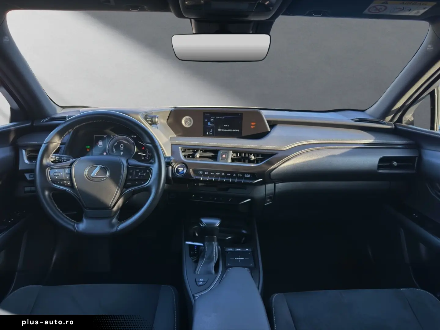 UX 250 h STYLE Edition 15J-GARANTIE