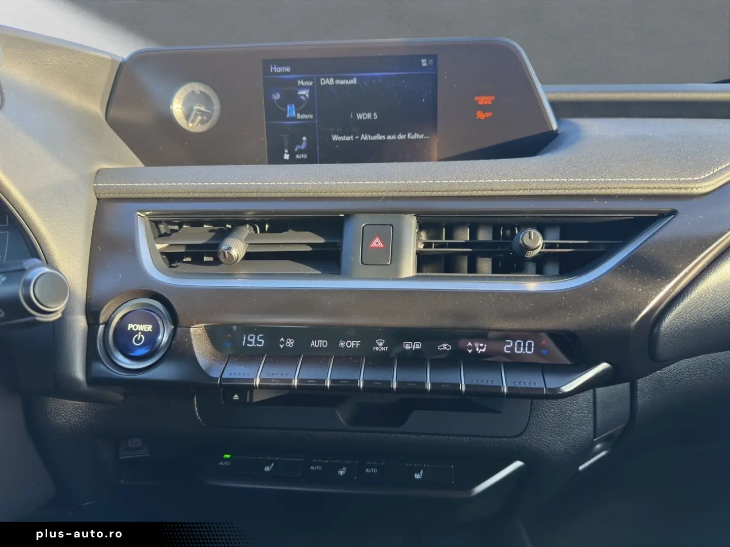 UX 250 h STYLE Edition 15J-GARANTIE