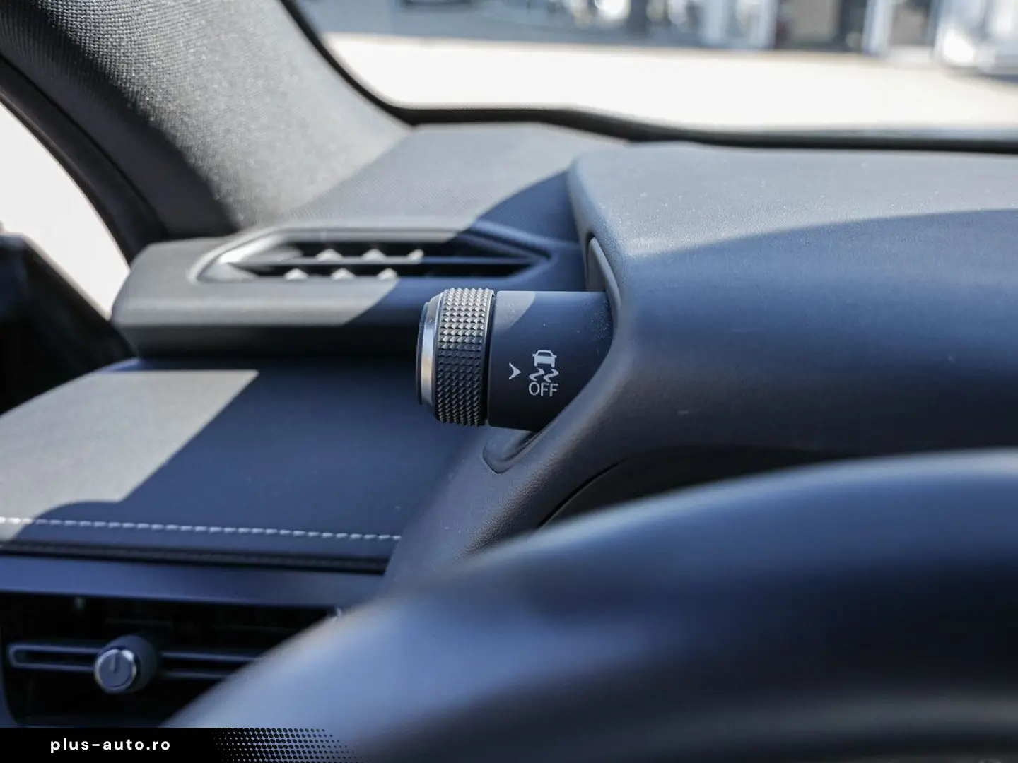 UX 250h Style Edition LENKRADHEIZUNG LED Carplay