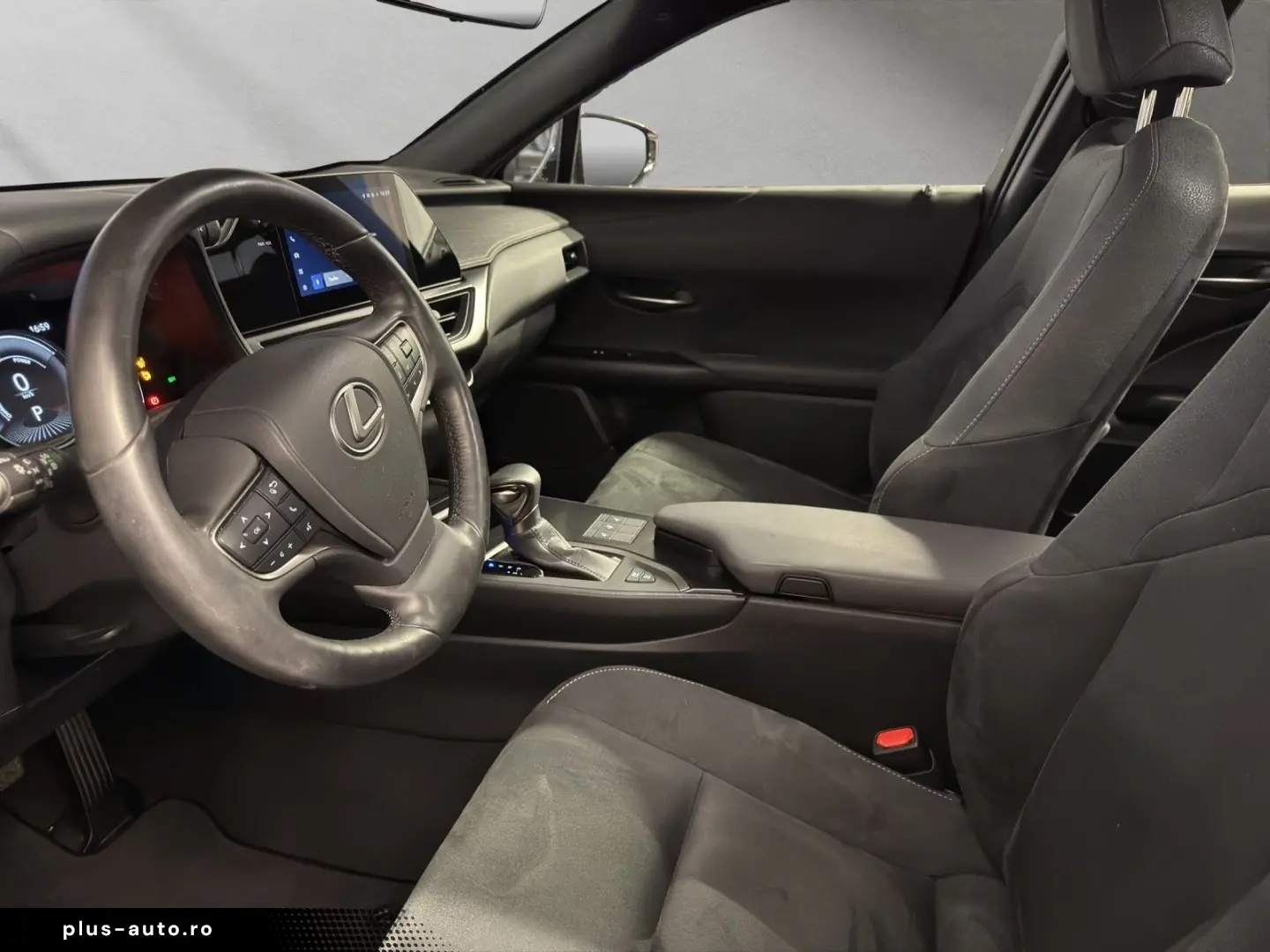 UX 250h STYLE 1HD CARPLAY PDC 15J-GARANTIE