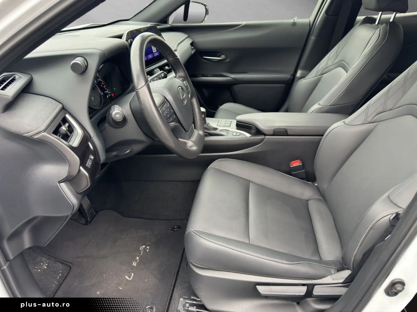 UX 250h F-SPORT-D. 1.HD ALLW.REIF   15J-GARANTIE