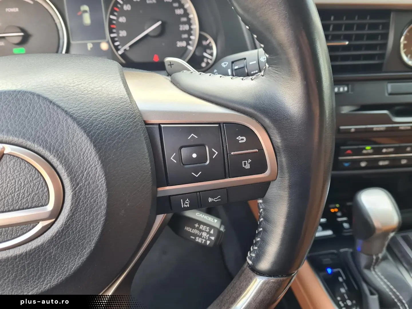 RX 450h AWD AssistPlus Pano heizLenk