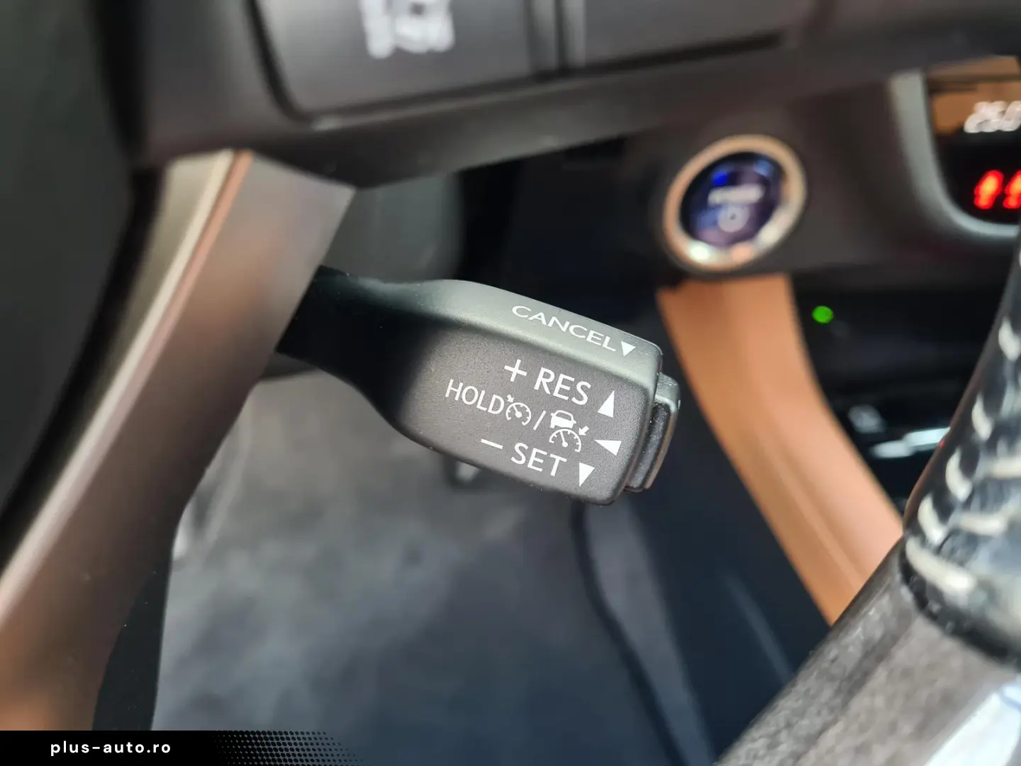 RX 450h AWD AssistPlus Pano heizLenk