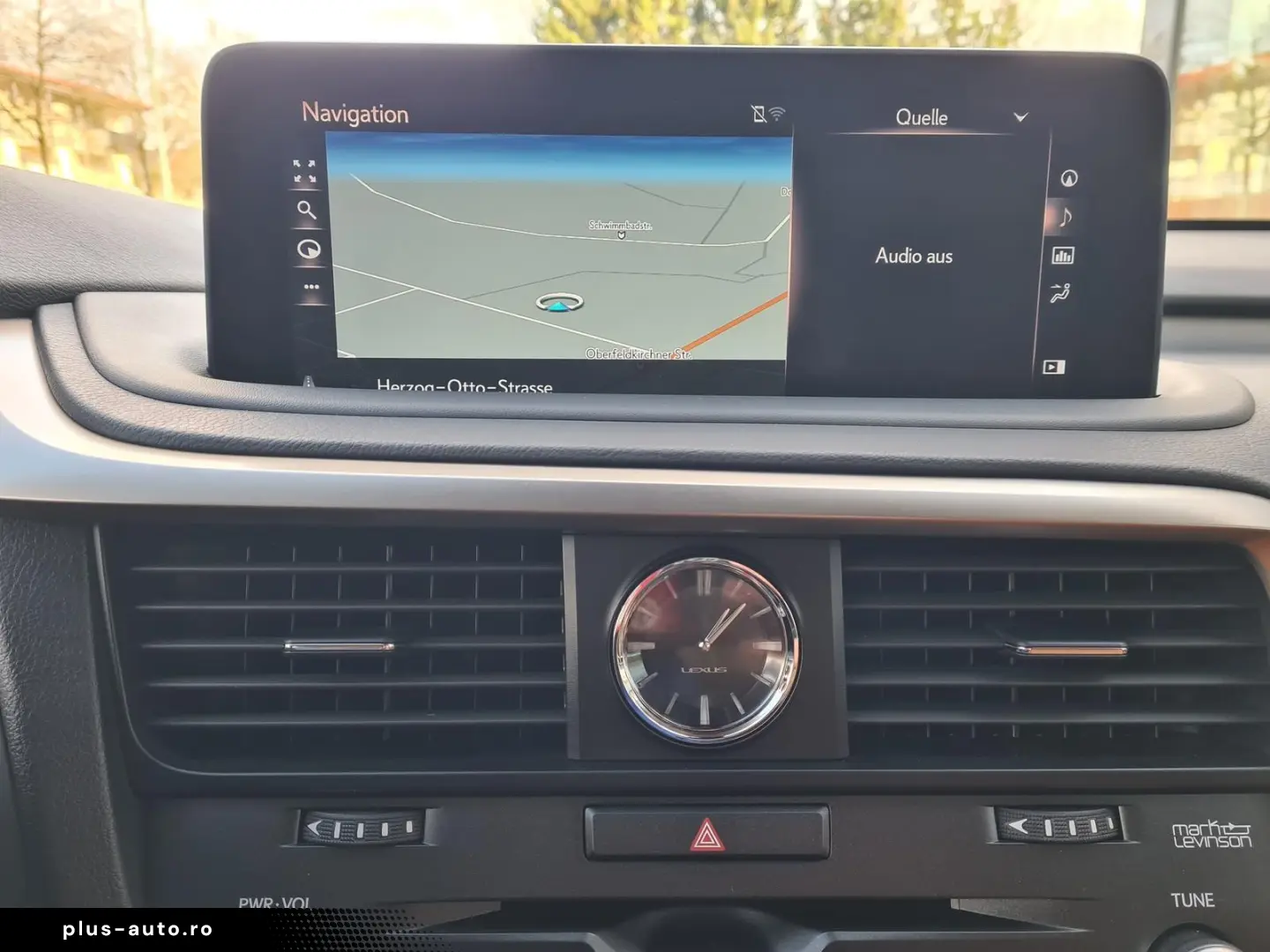 RX 450h AWD AssistPlus Pano heizLenk