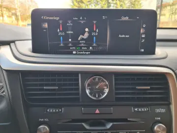 RX 450h AWD AssistPlus Pano heizLenk