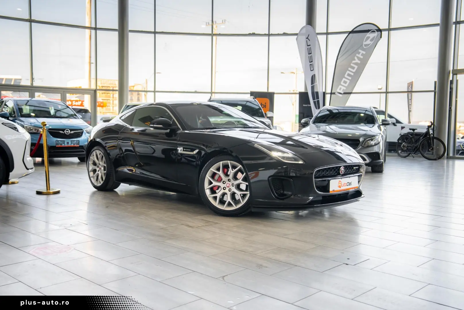 Jaguar F-Type 2.0L I4 ZF8HP