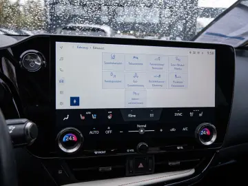 NX 450h   Executive ACC LED 360  Interieur-Pak.