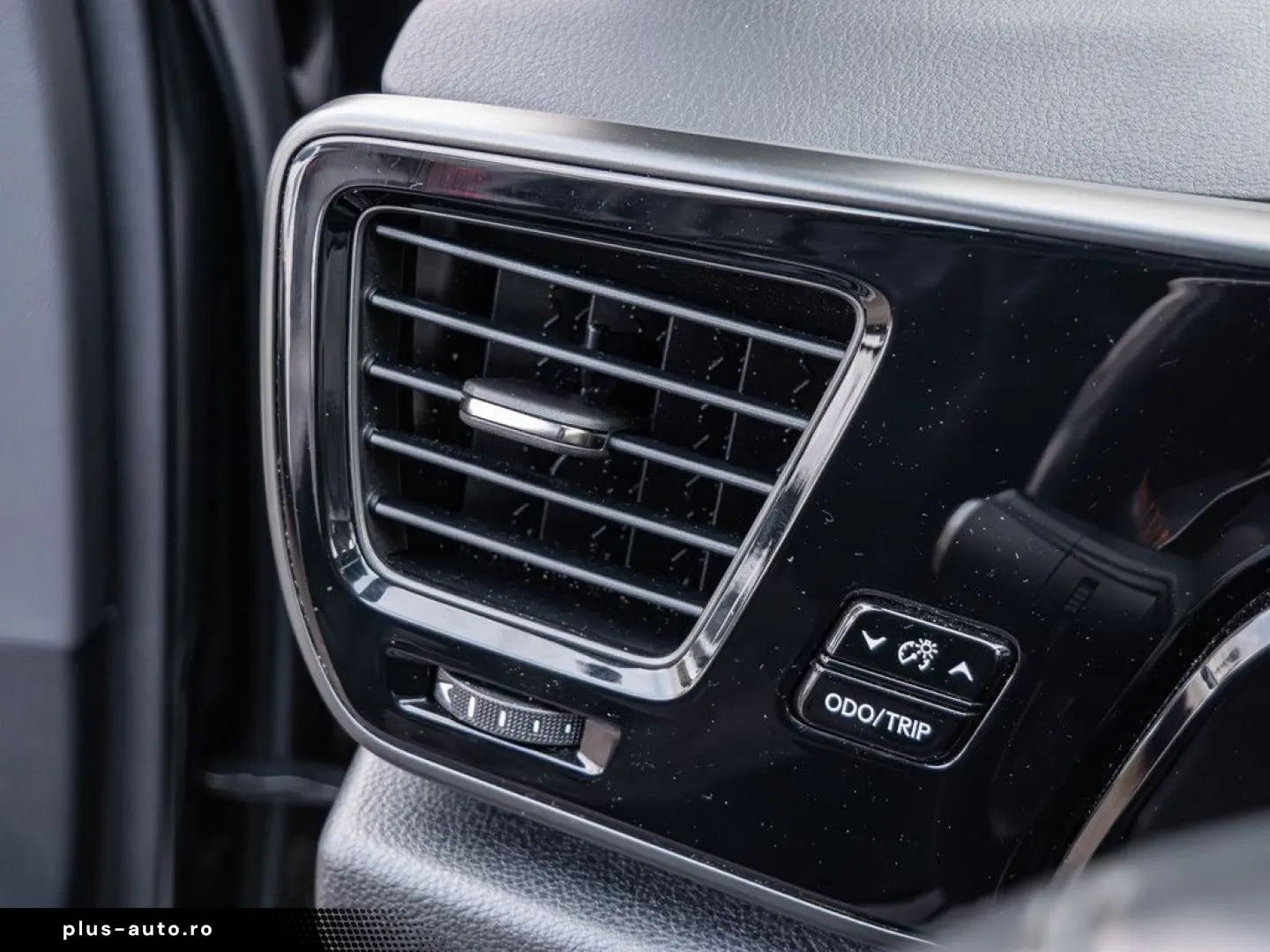 NX 450h   Executive ACC LED 360  Interieur-Pak.