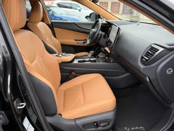 NX 450 h  E-Four.Luxury.ACC.Leder.360g.Kamera.