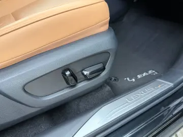 NX 450 h  E-Four.Luxury.ACC.Leder.360g.Kamera.