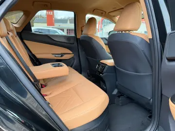 NX 450 h  E-Four.Luxury.ACC.Leder.360g.Kamera.