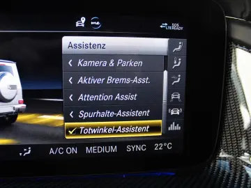 G63 AMG VOLL  CARBON LEDER-ROT TV-FOND STANDHZG