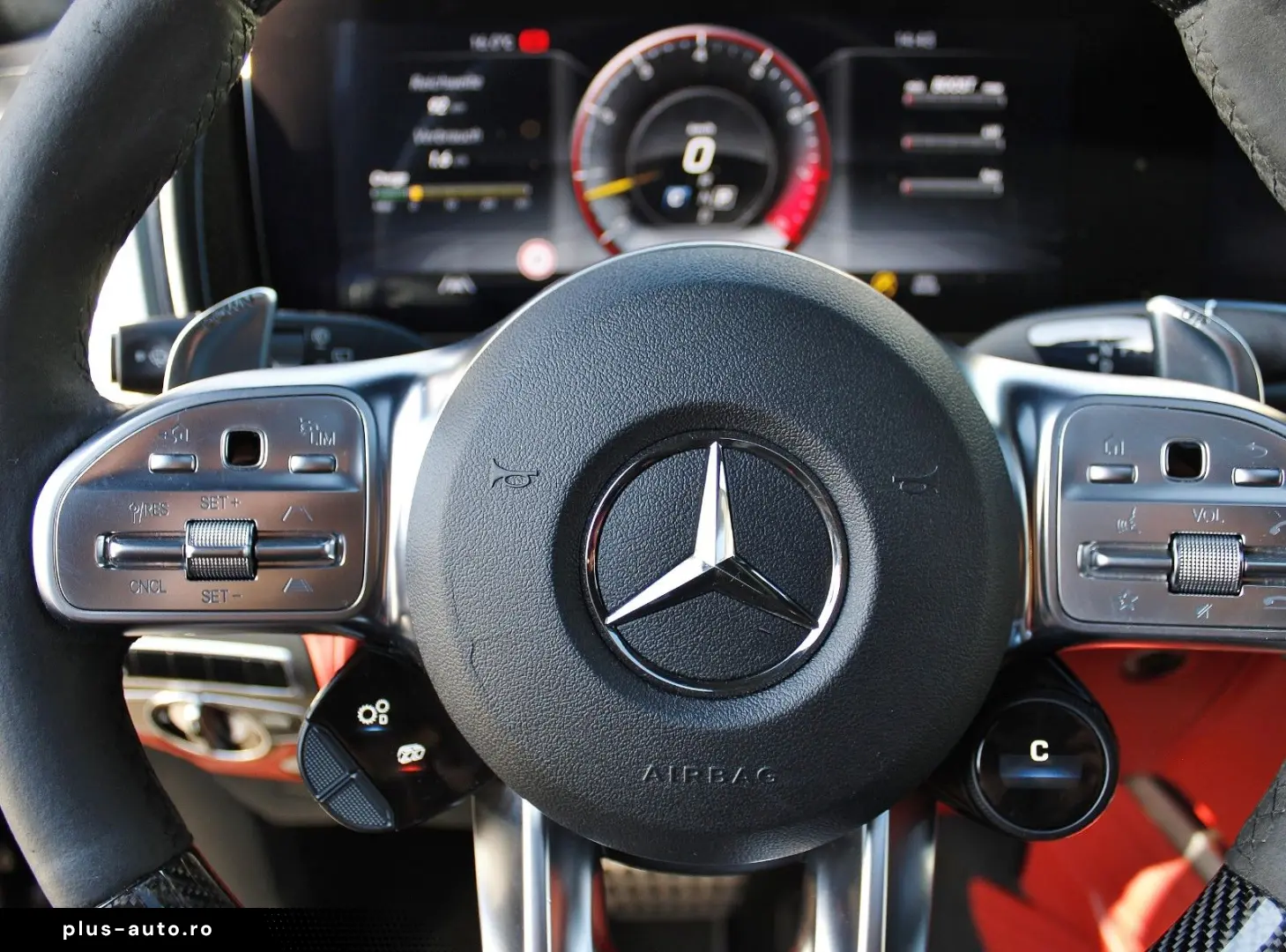 G63 AMG VOLL  CARBON LEDER-ROT TV-FOND STANDHZG