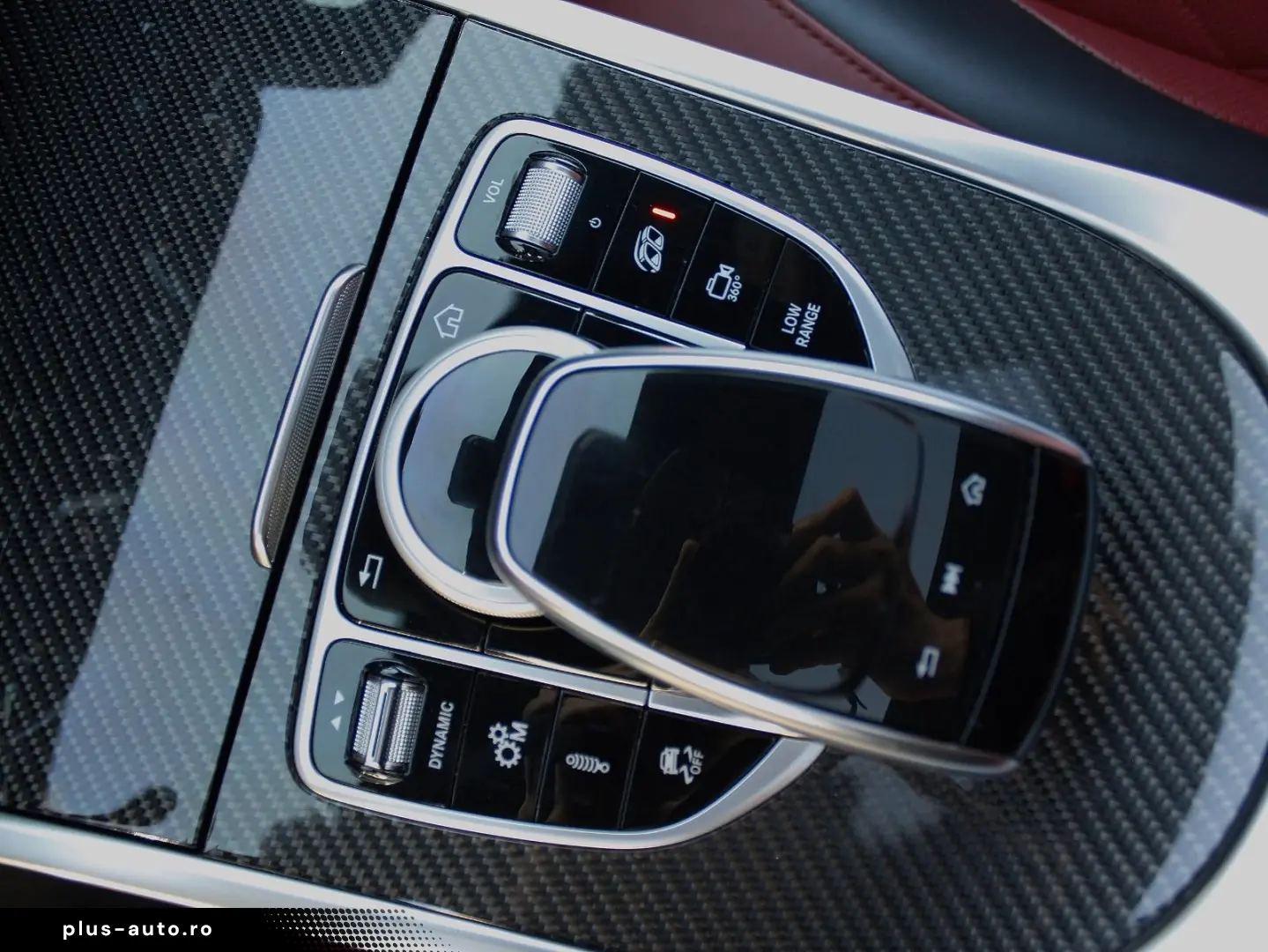 G63 AMG VOLL  CARBON LEDER-ROT TV-FOND STANDHZG