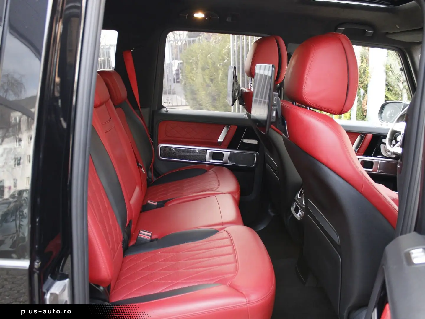 G63 AMG VOLL  CARBON LEDER-ROT TV-FOND STANDHZG
