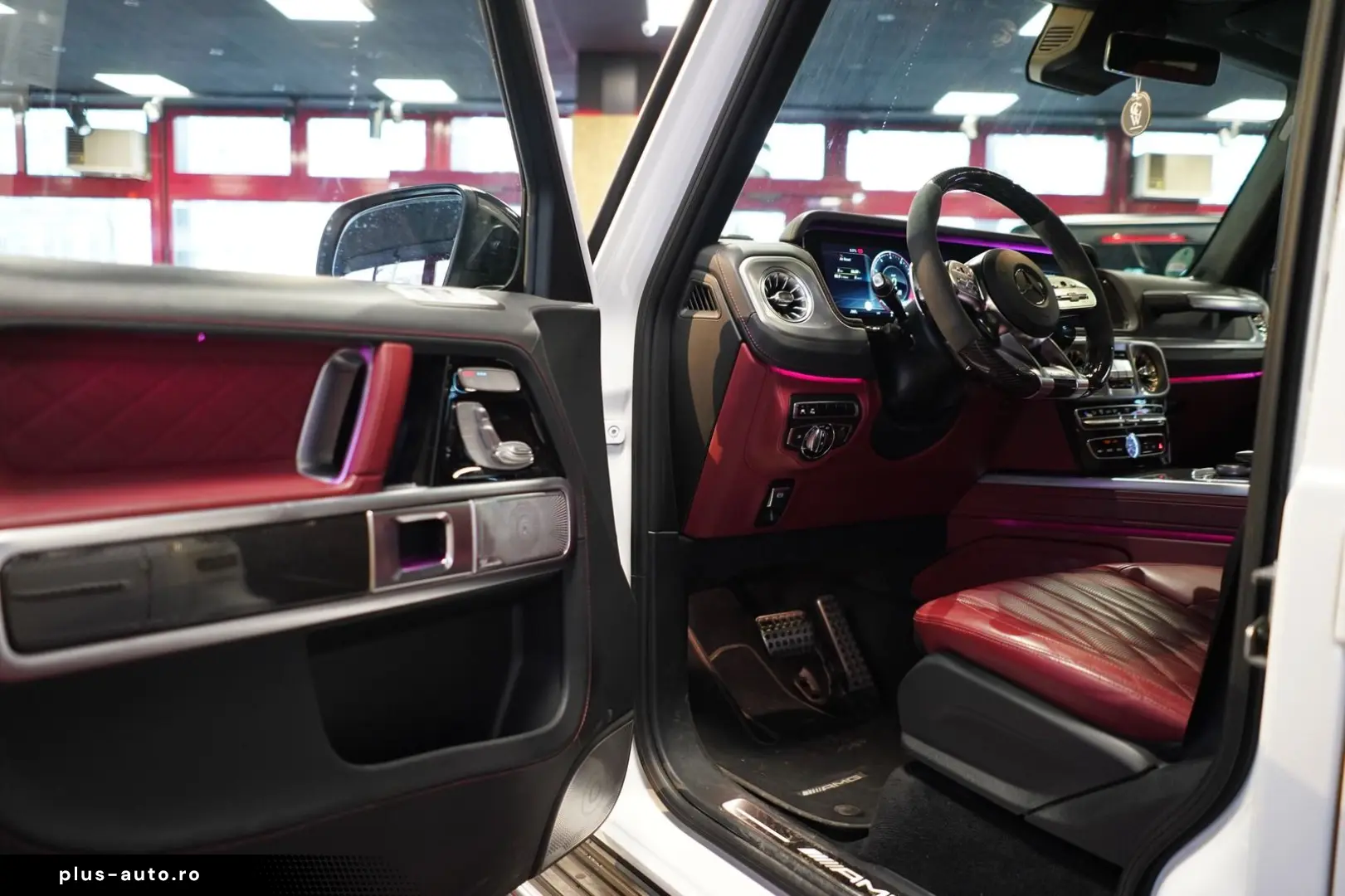 G 63 AMG NIGHT TV CARBON SUPERIOR