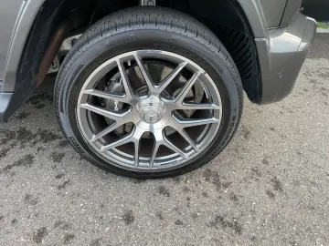 G 63 AMG Burmester Fond TV Standheizung Massage