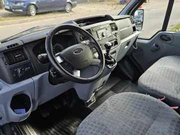 FORD TRANSIT 9 LOCURI 2011