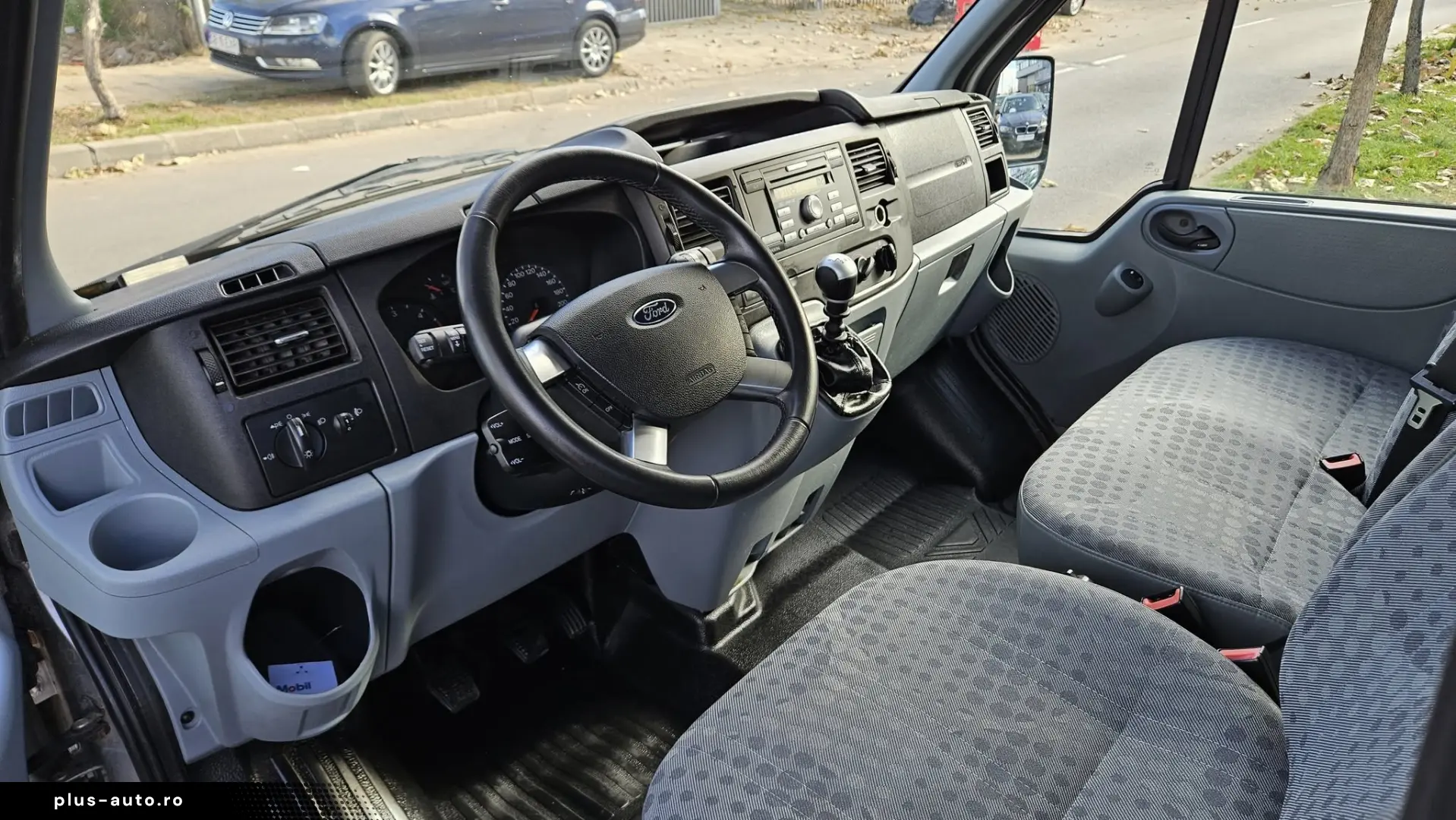 FORD TRANSIT 9 LOCURI 2011