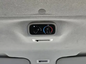 FORD TRANSIT 9 LOCURI 2011