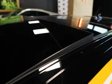 Urus P.CAPSULE AKRAPOVIC CARBON PANO HUD 360