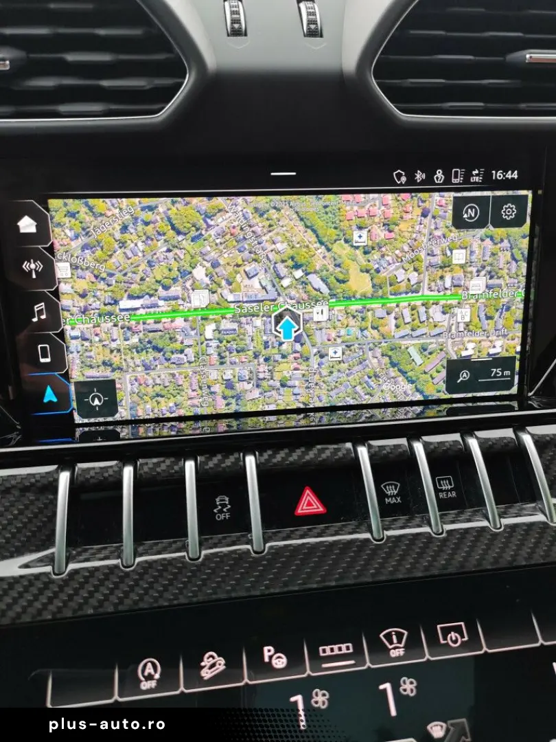 Urus 840PS.Pan.Sitzlüf Mass.B&OLenk.Hzg.Insp.neu