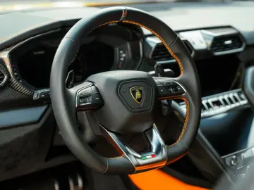 Urus Pearl Capsule   AdPersonam   Panoramic Roof