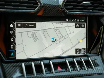 Urus Pearl Capsule   AdPersonam   Panoramic Roof