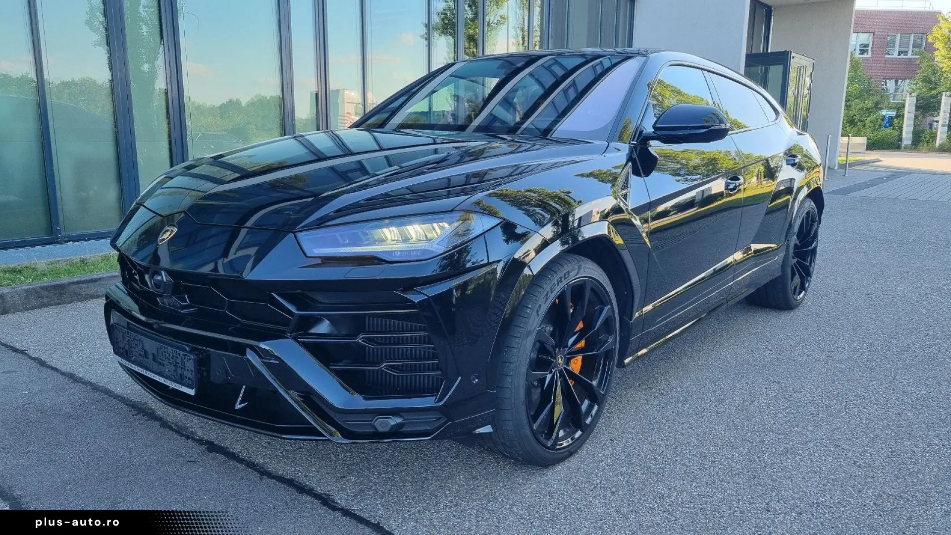 Urus 4.0 V8 23'' Pano HUD Anima 360