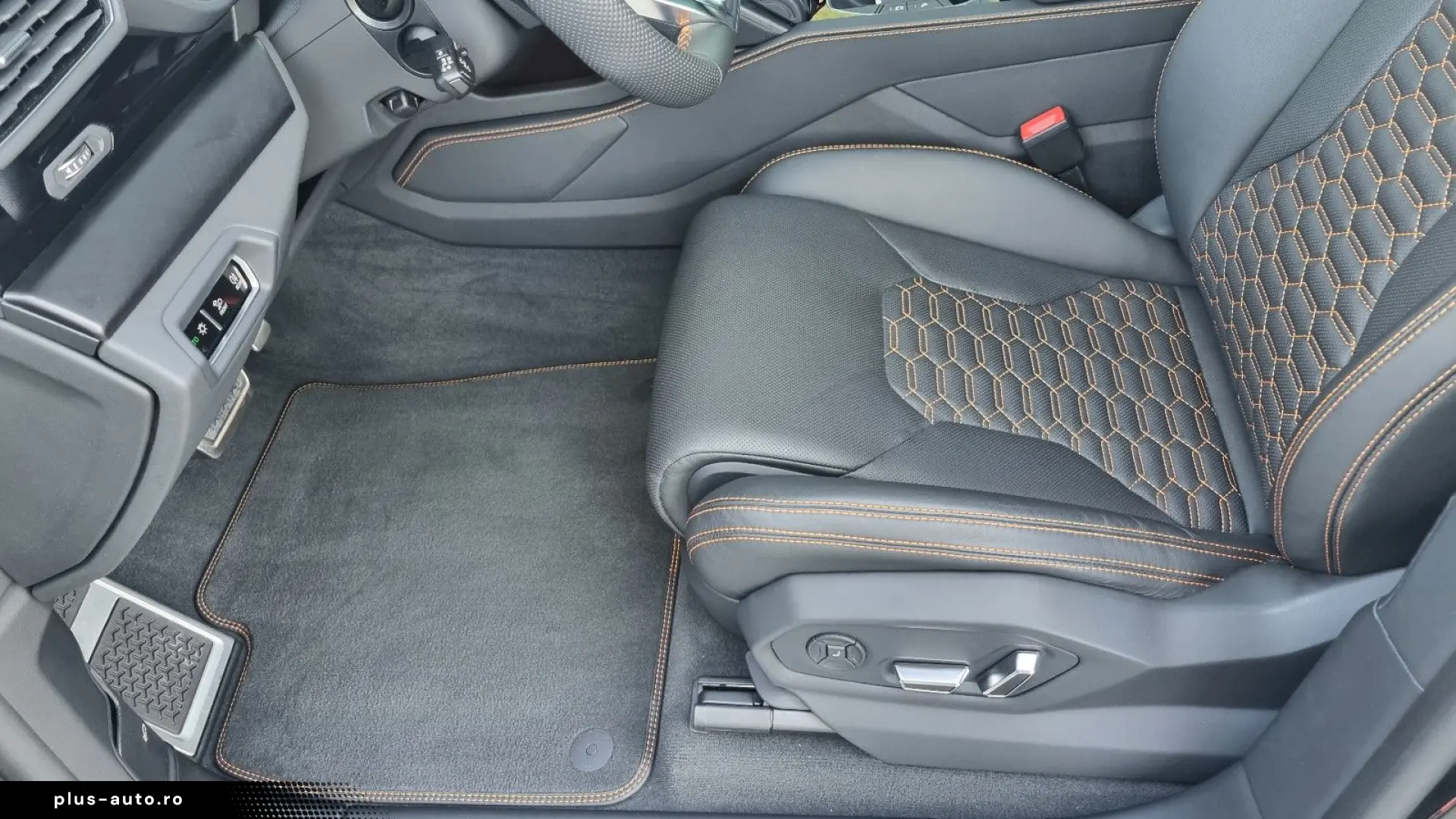 Urus 4.0 V8 23'' Pano HUD Anima 360