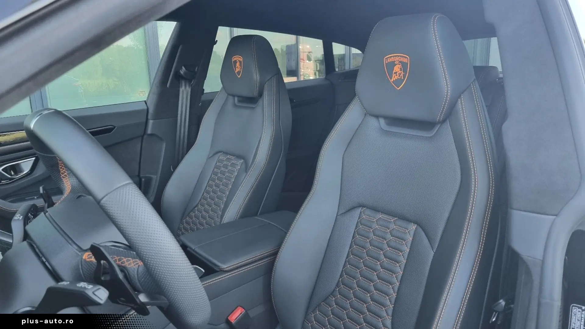 Urus 4.0 V8 23'' Pano HUD Anima 360