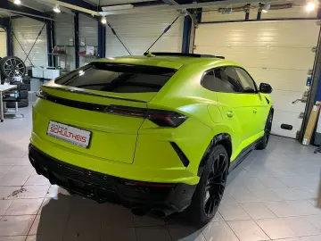 Urus 4.0 V8 Autom.S PANO CARBON MASSAGE S.CLOSE