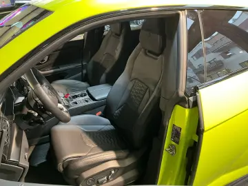 Urus 4.0 V8 Autom.S PANO CARBON MASSAGE S.CLOSE