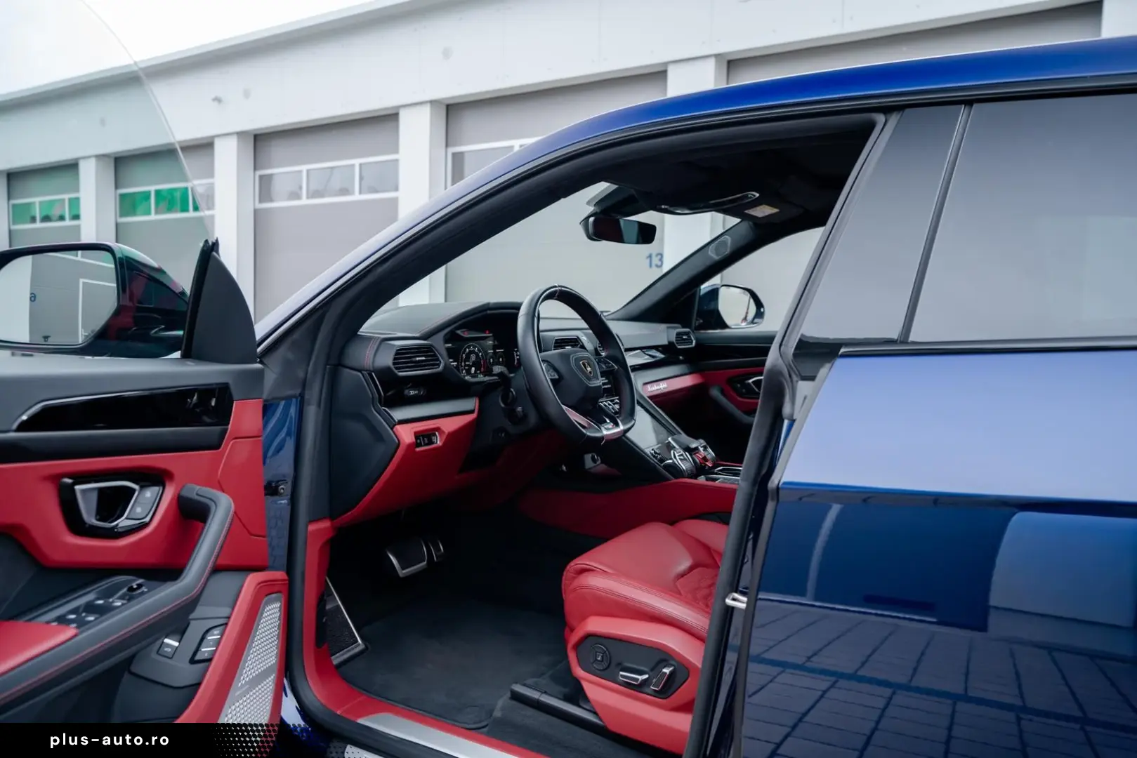 Urus   1. Hand   Q-Citura   HUD   B&O