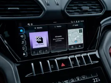 Urus   1. Hand   Q-Citura   HUD   B&O