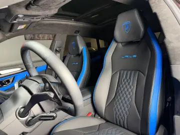 URUS S STYLE PAKET PANO MASSAGE B&O HUD PPF MY25