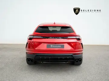 Urus 23  B&O PANO MASSAGE PARK ASSIST CARBON AMB