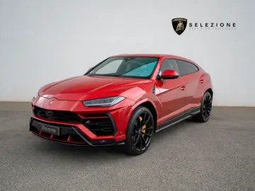 Urus 23  B&O PANO MASSAGE PARK ASSIST CARBON AMB