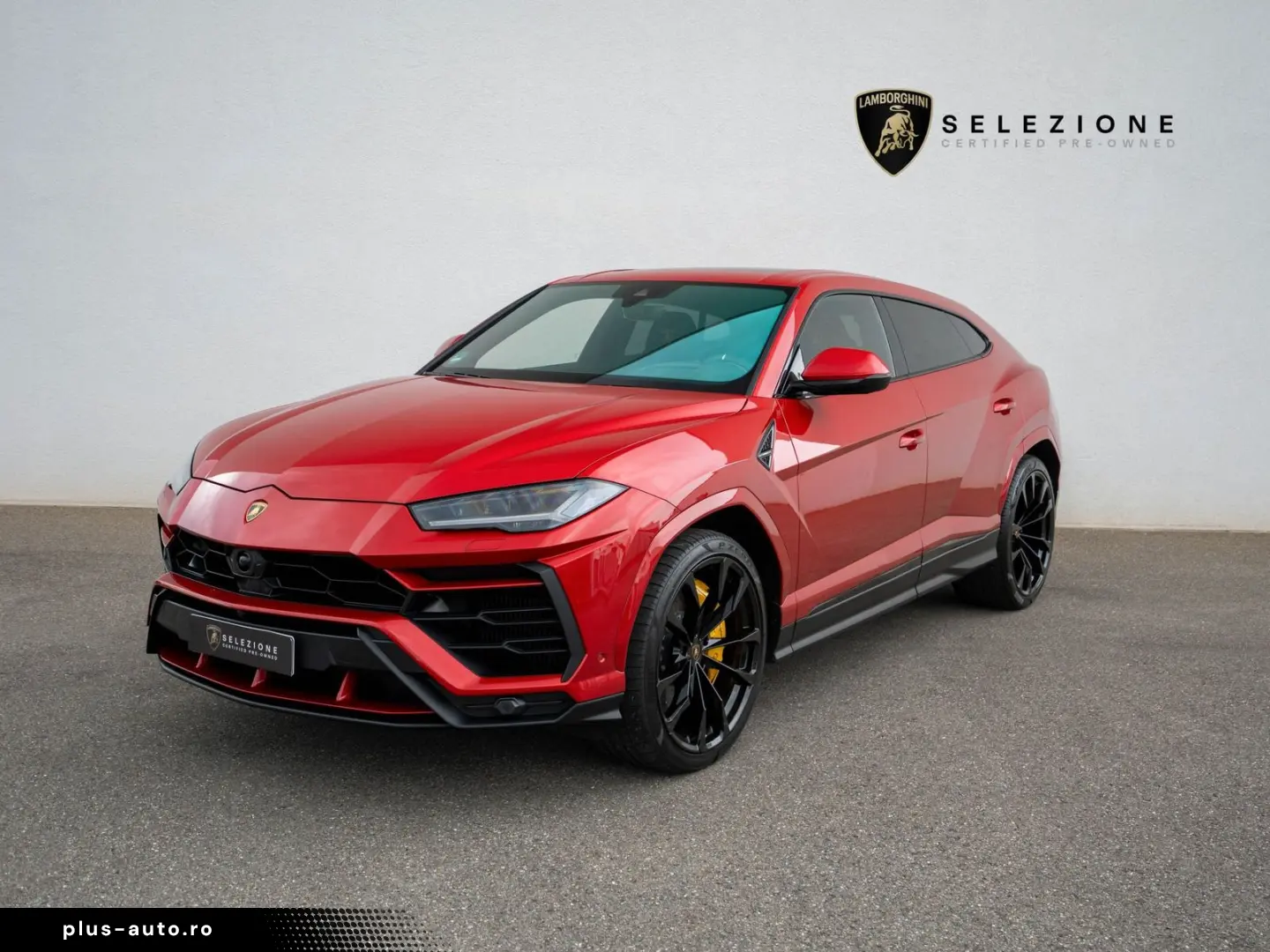 Urus 23  B&O PANO MASSAGE PARK ASSIST CARBON AMB