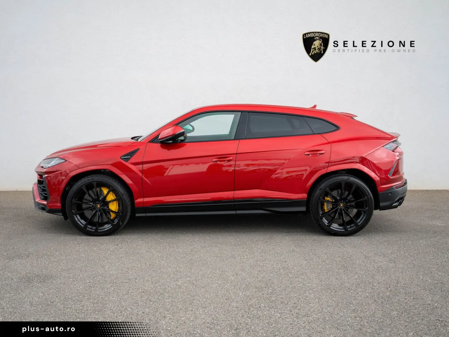 Urus 23  B&O PANO MASSAGE PARK ASSIST CARBON AMB