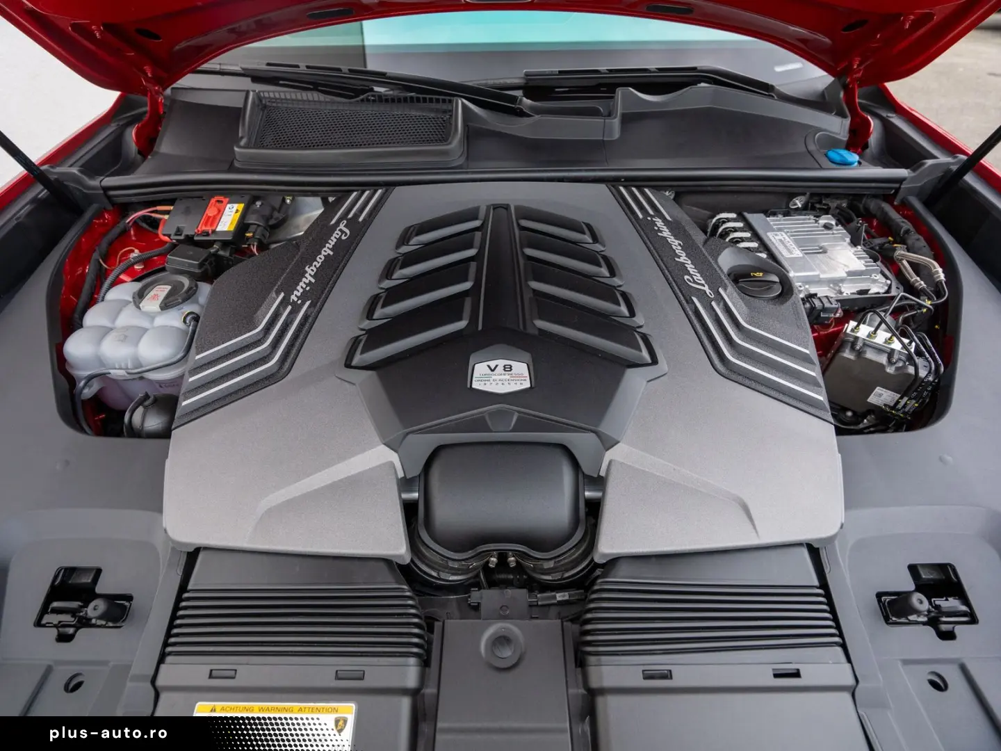 Urus 23  B&O PANO MASSAGE PARK ASSIST CARBON AMB