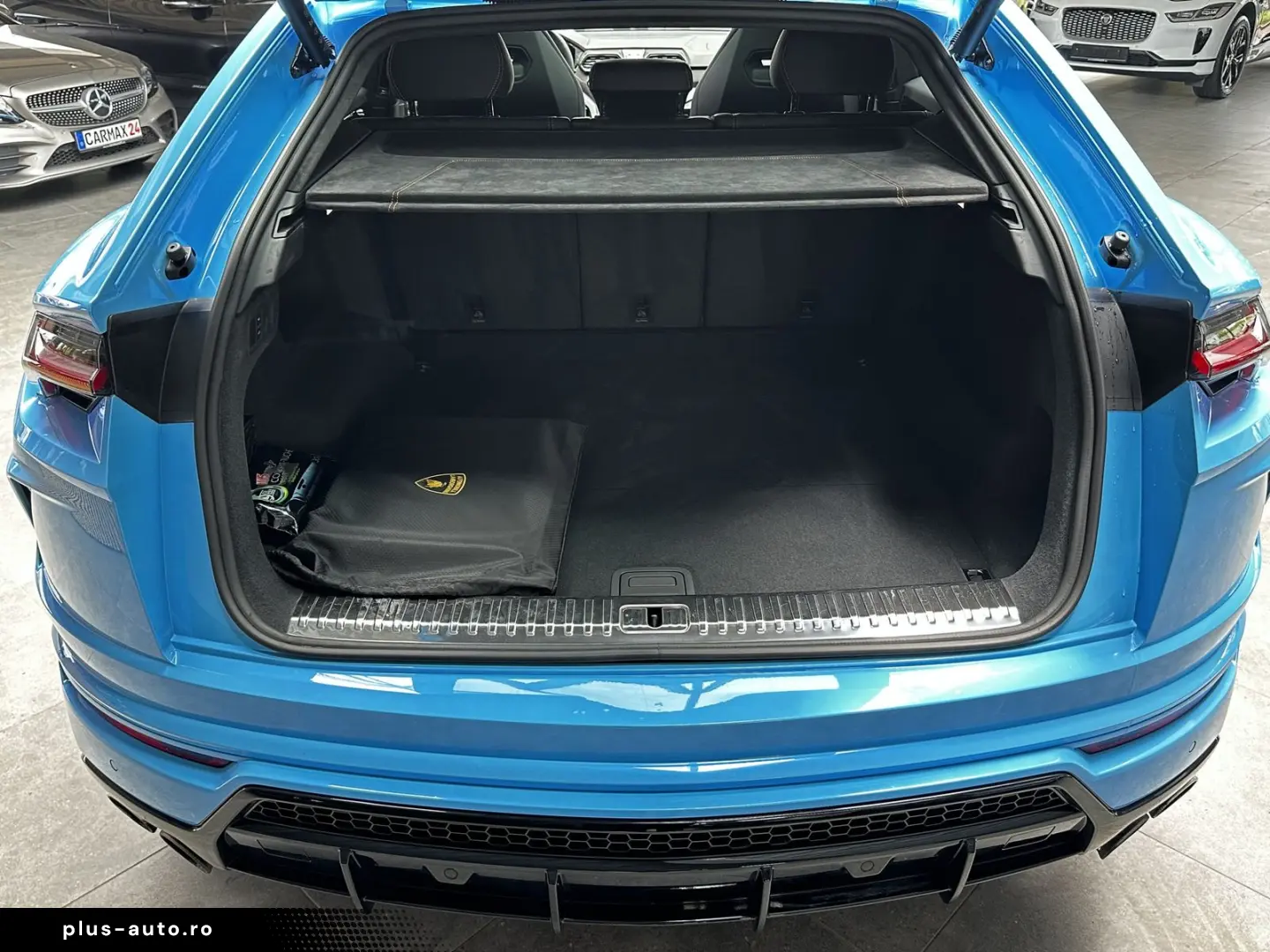 URUS Urus PANO CARBON PACKET B&O SOUND