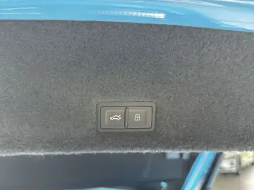 URUS Urus PANO CARBON PACKET B&O SOUND