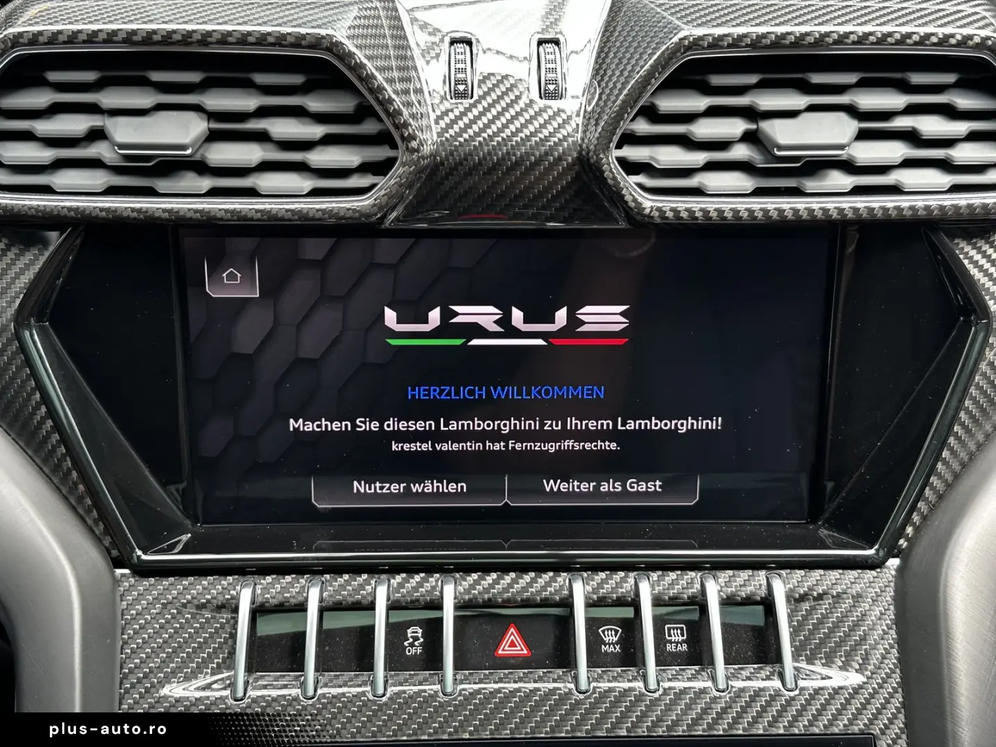 URUS Urus PANO CARBON PACKET B&O SOUND