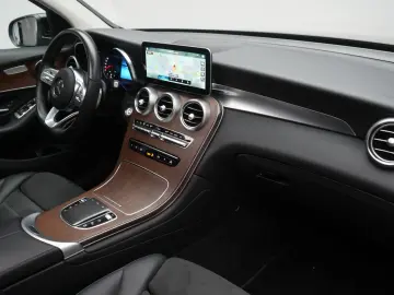GLC 200 4Matic 9G-Tronic AMG Distronic Kamera Pa