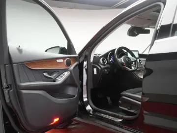 GLC 200 4Matic 9G-Tronic AMG Distronic Kamera Pa